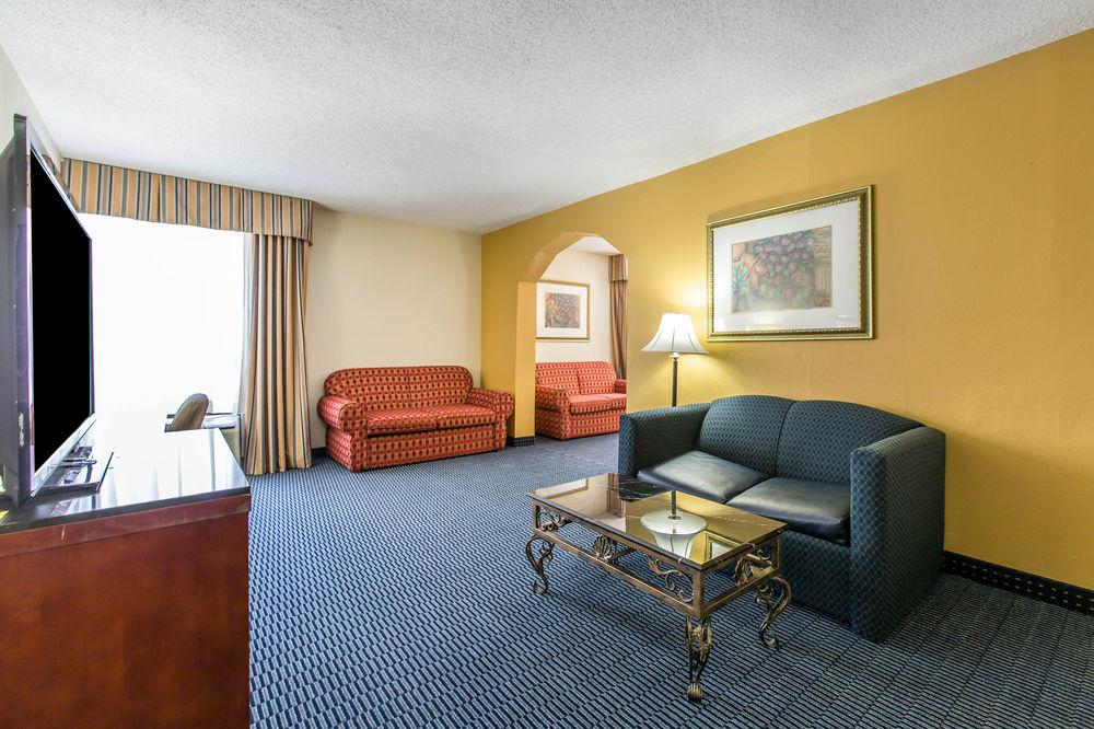 Days Inn By Wyndham Havelock Esterno foto